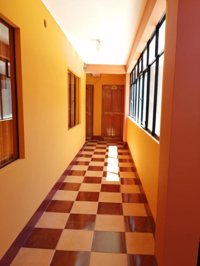 Olas Del Titicaca Backpackers Hostel Κοπακαμπάνα Εξωτερικό φωτογραφία