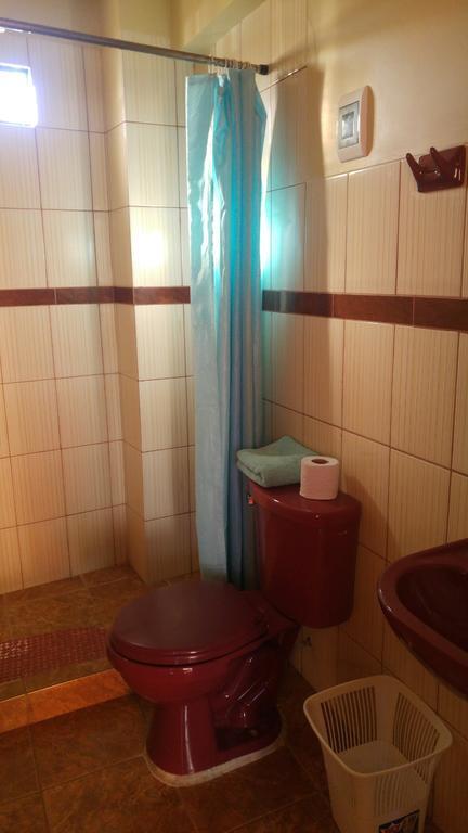 Olas Del Titicaca Backpackers Hostel Κοπακαμπάνα Εξωτερικό φωτογραφία