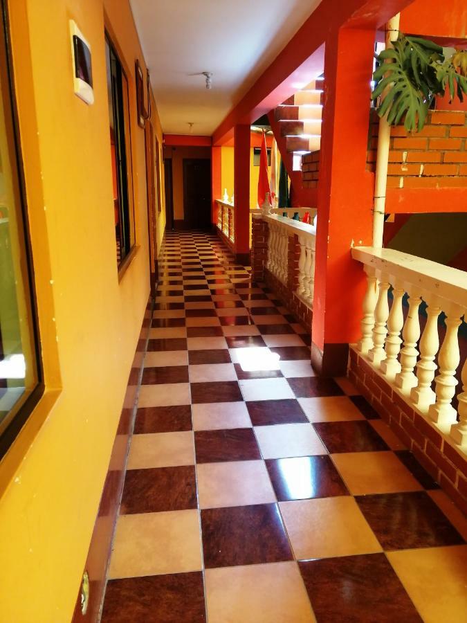 Olas Del Titicaca Backpackers Hostel Κοπακαμπάνα Εξωτερικό φωτογραφία